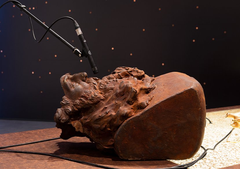 Detail of Re De Extinction Table Transmission Assembly. Chemically chromed resin foam, iron-coated resin foam, shredded money and resin, microphone, steel. Dimensions variable. 2016.