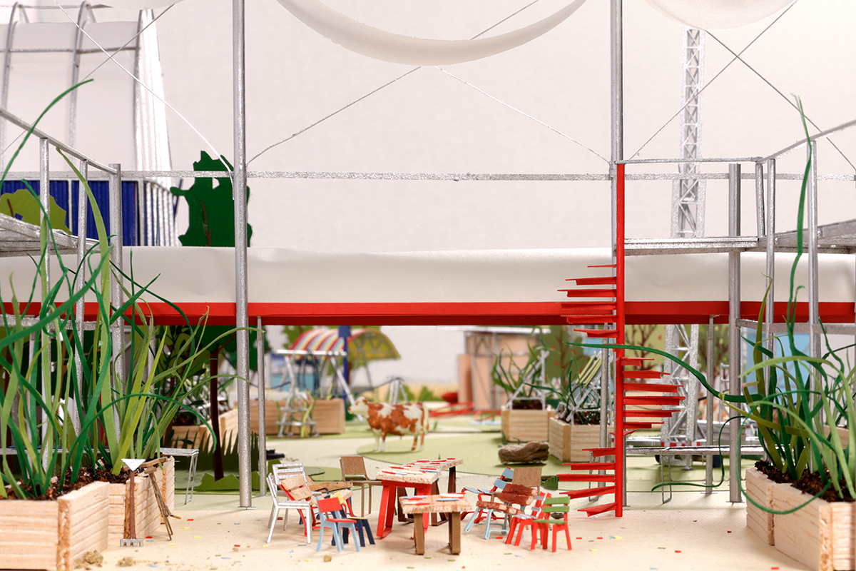 Ellie Lodder_After the Harvest_Feasting Hall