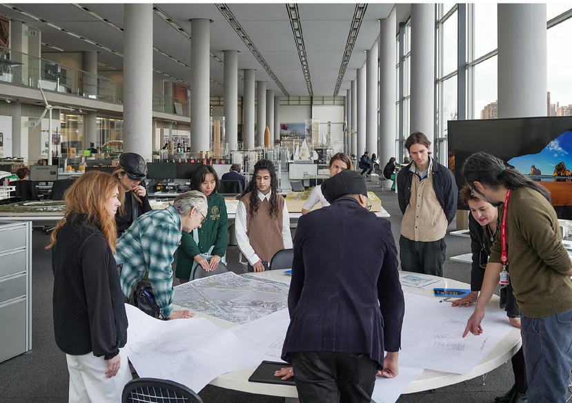 Student trip to Foster + Partners as part of the Spatial Values elective led by Rut Blees Luxemburg and Sarah Staton in spring 2024.