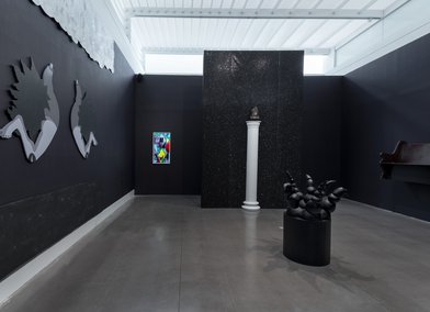 Monuments To An Effigy