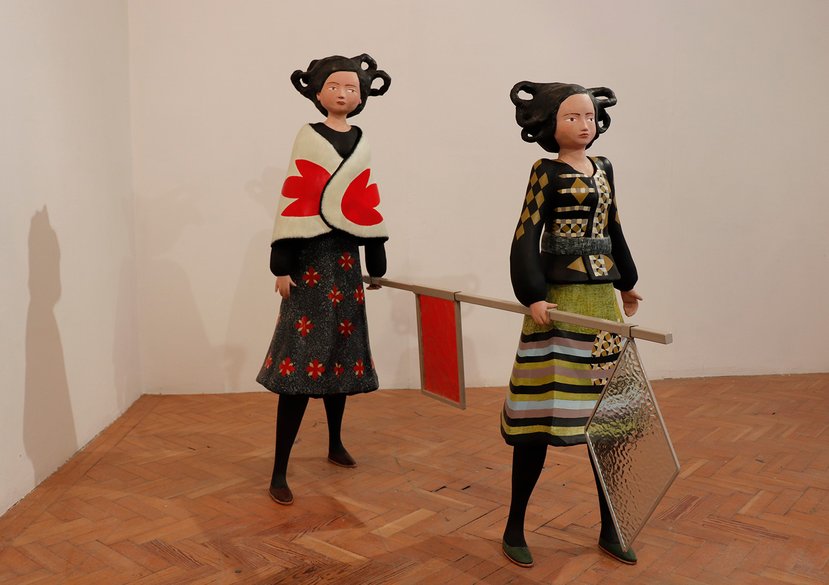 Carrying the Hot Blur , mixed media 2019