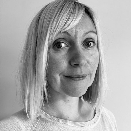 Dr Rebecca Heaton