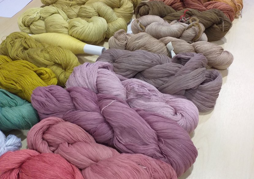 Dyed Yarn for Woven Samples