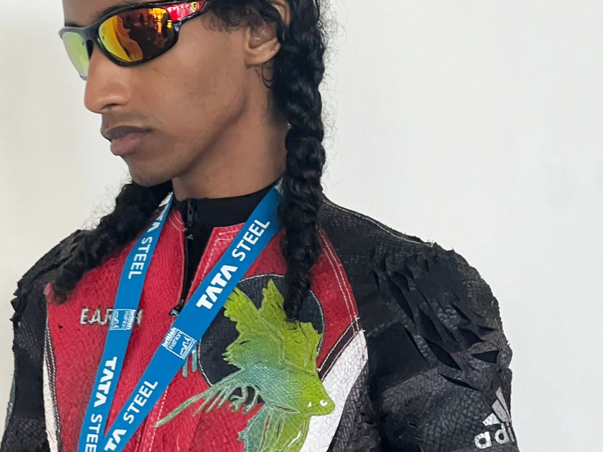 A model wear a cycling top made of fish leather