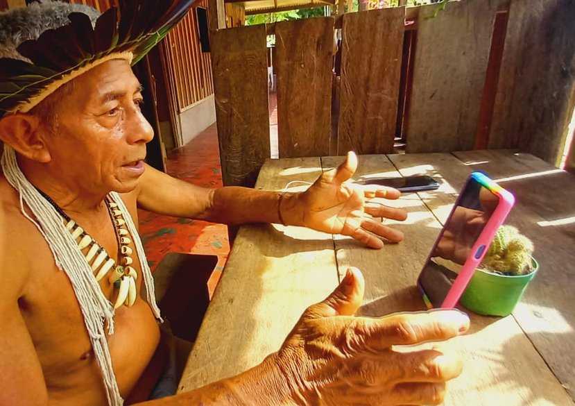 Cacique Domingos Munduruku in transatlantic conversation from Bragança, Marituba, Pará, Brazil with project partners in London, UK and Brasilia, Brazil.