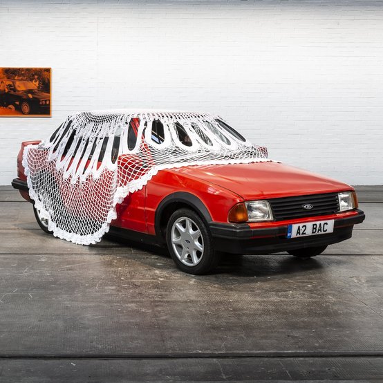 Jasleen Kaur, Alter Altar, 2023