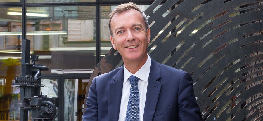 Dr Paul Thompson