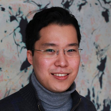 Dr Chang Hee Lee