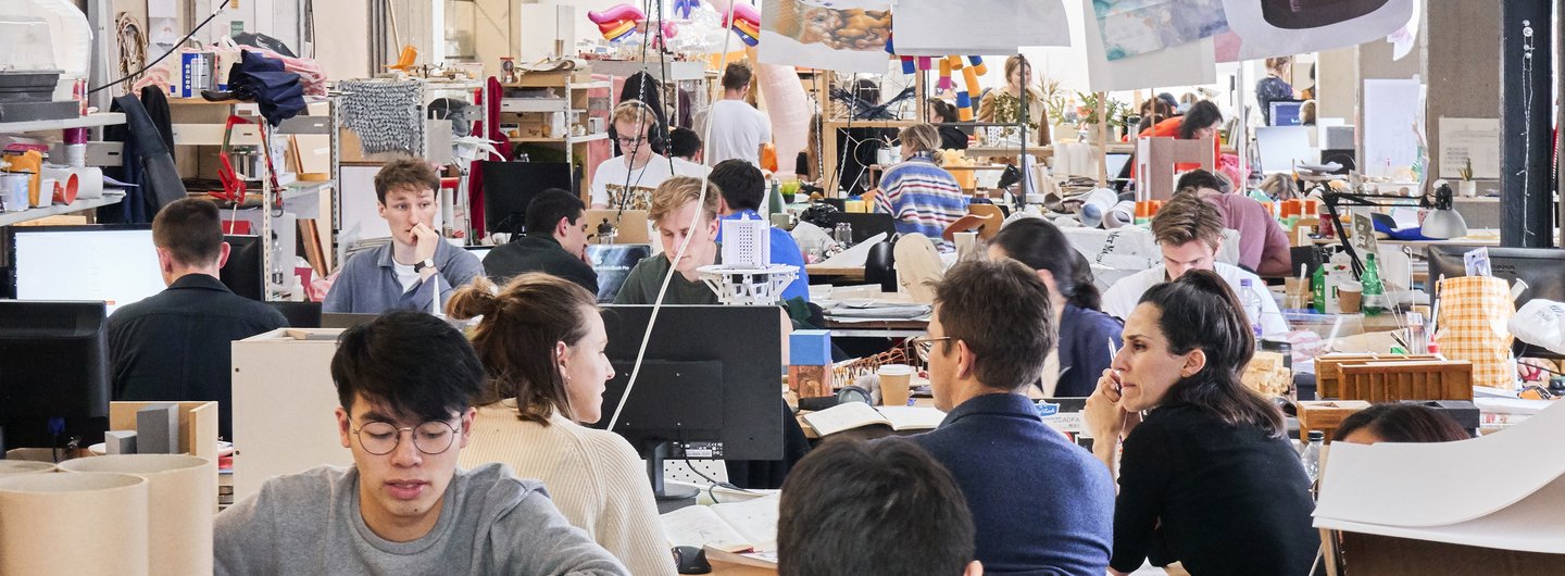 Activity in the School of Architecture Studios (photo: Richard Haughton)