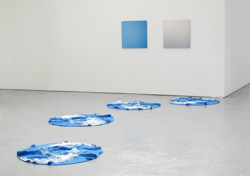 Scribal Drift (foreground), 2014, handmade textiles; An Image of Nothing (left), 2014, digital print, 70x70cm; White Screen III (right), 2014, digital print, 70x70cm