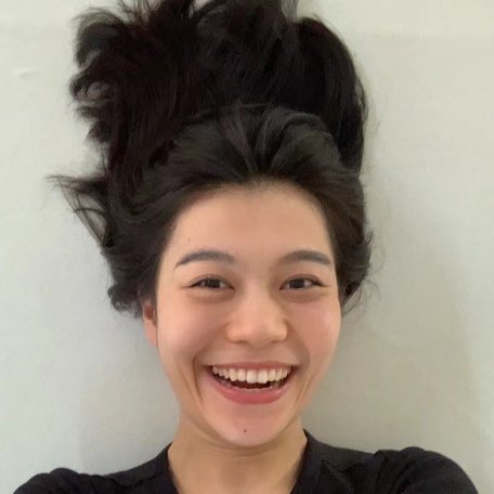 Rowena Liangru Lu portrait