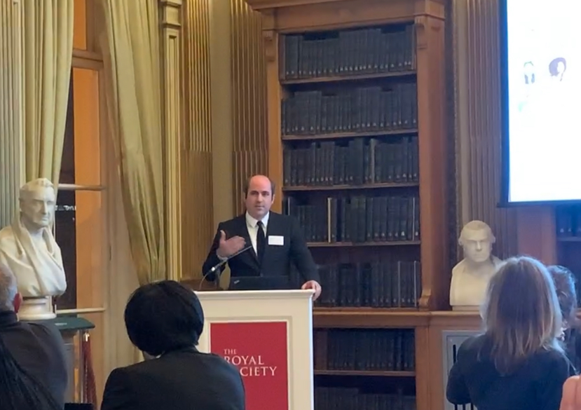 Science in the metaverse