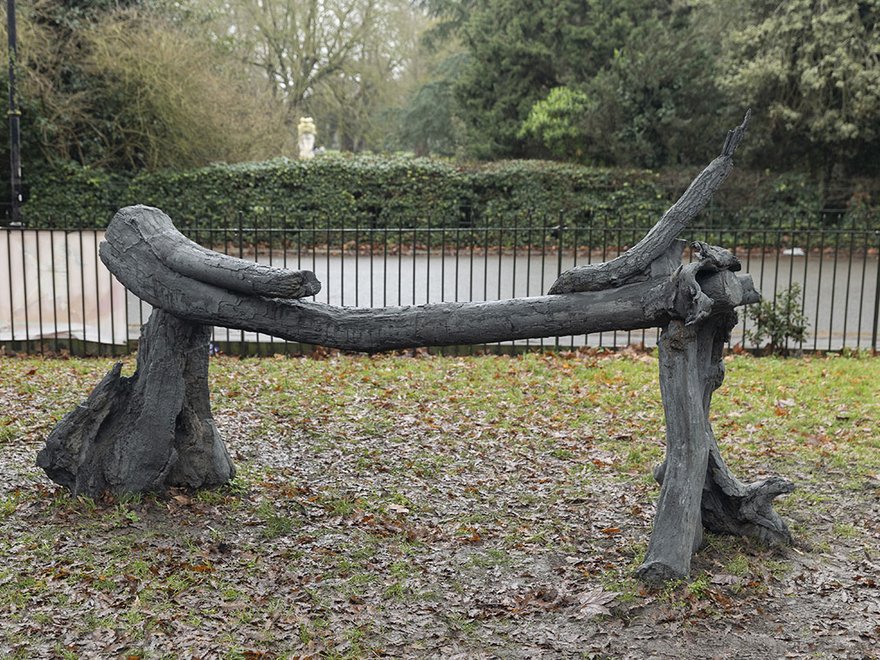 An outdoor sculpture resembling parts of a tree by Samuel Domínguez
