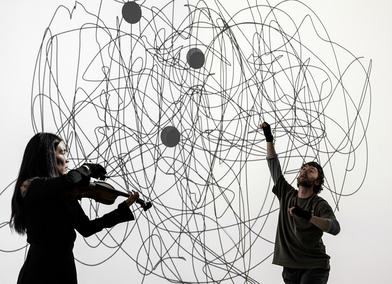 'Drawing Lines' at the RCA's Snap Visualisation Lab, a previous research project by Dr Ali Mohammed and Dr Freddie Hong (both currently working on the 'Sounding Bodies' project). Photo: Vivaan Thongram