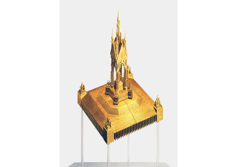 Distorted model of the Albert Memorial