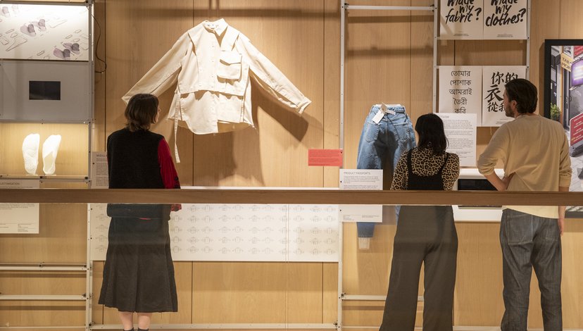 Modular Shirt by the UKRI Textiles Circularity Centre on display in the Design Musuem's Future Observatory: Tomorrow's Wardrobe exhibition