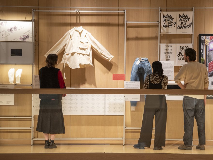 Modular Shirt by the UKRI Textiles Circularity Centre on display in the Design Musuem's Future Observatory: Tomorrow's Wardrobe exhibition
