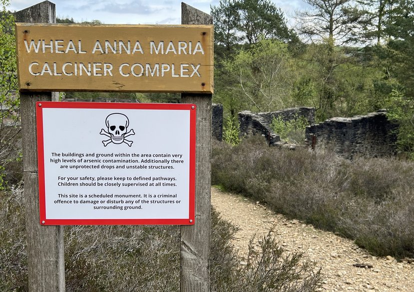 Warning sign at the Arsenic Labyrinth, Tamar Valley