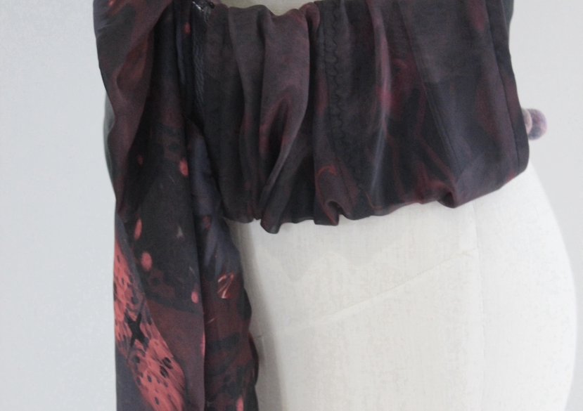 INTER/er: The Intimate Journey Inside the Female Body