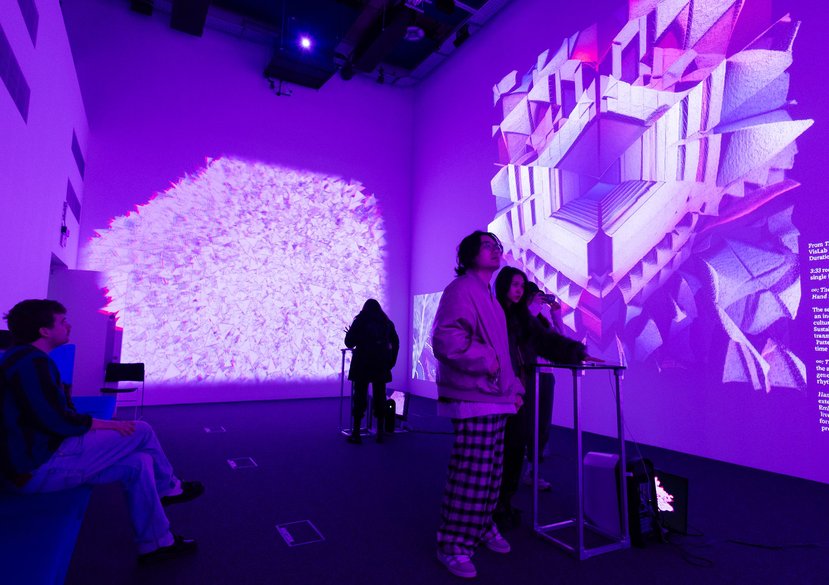 Generative Unravelling