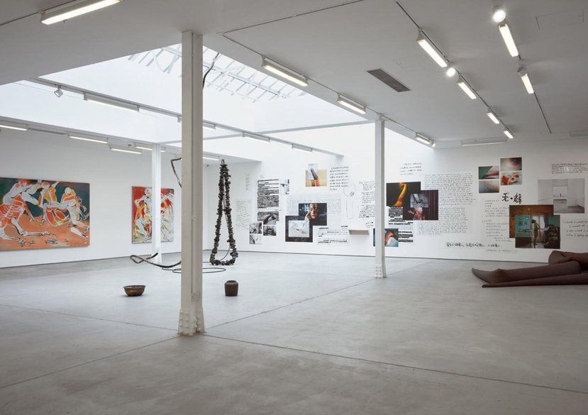 Installation View, ‘Zhongguo 2185’, Sadie Coles HQ, London, 2017.