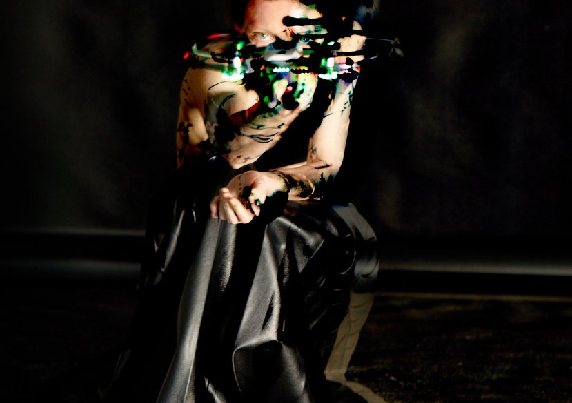 AINA (2023) Studio performance.