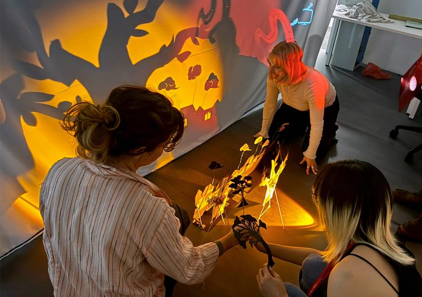 Animation students, manual cinema