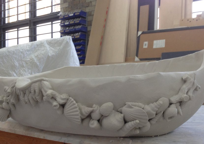 The new central basin for the Meissen table fountain