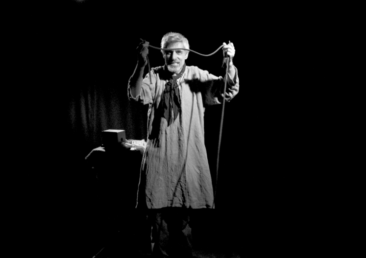 The Palace That Joan Built, film still from Living Newspaper